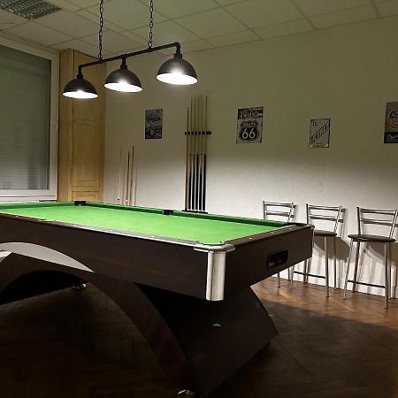 Jaures 99 - 2 Chambres Salle De Billard Et Jardin เอแปร์เน ภายนอก รูปภาพ